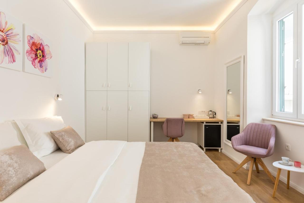 Maniva Old Town Luxury Rooms - Prime Spot By Riva Promenade スプリト エクステリア 写真
