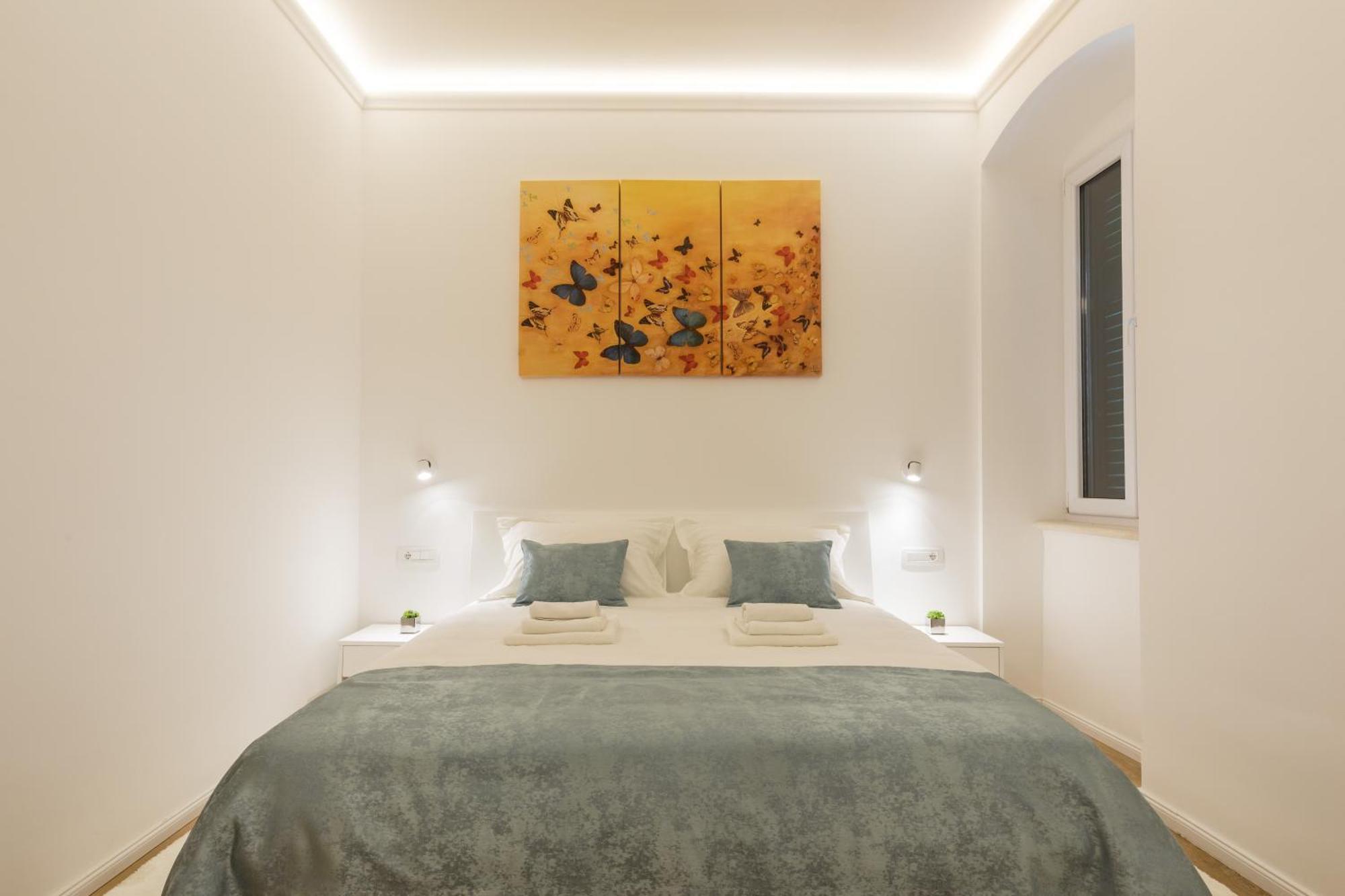 Maniva Old Town Luxury Rooms - Prime Spot By Riva Promenade スプリト エクステリア 写真